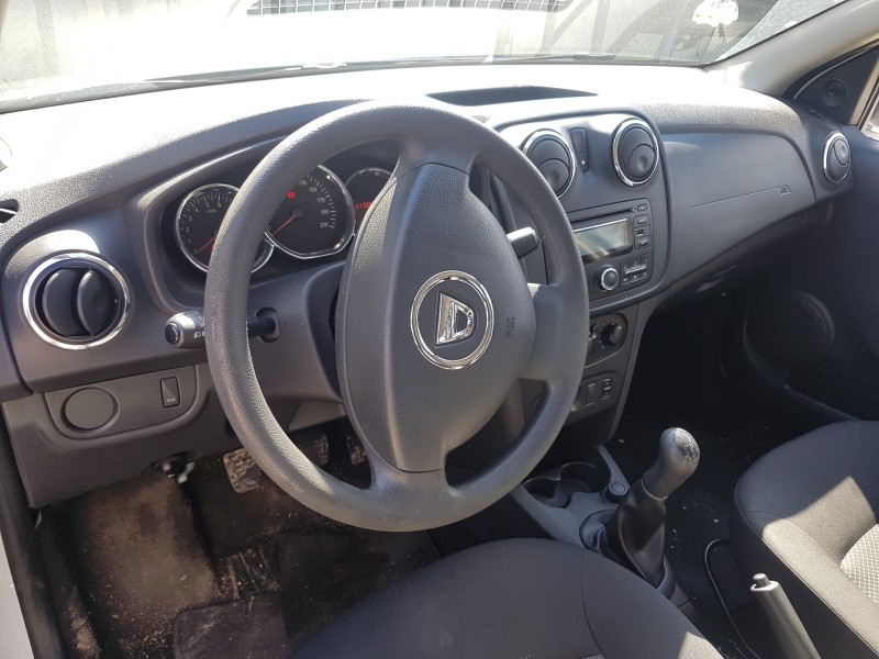 dacia logan ii del año 2007