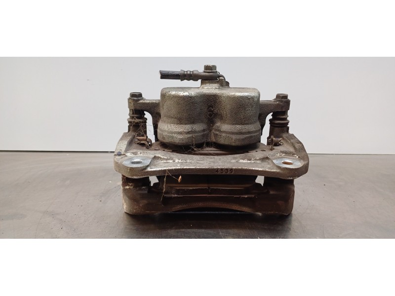 Recambio de pinza freno delantera izquierda para toyota rav4 hybrid 4x2 advance referencia OEM IAM 4775042130  