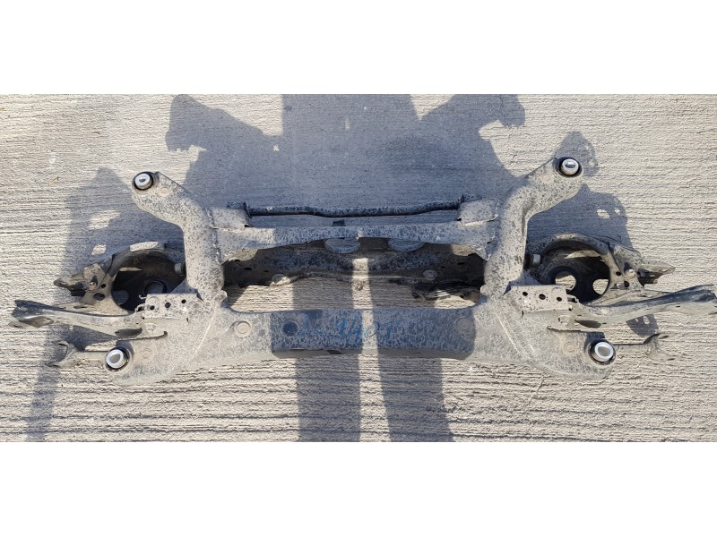 Recambio de puente trasero para toyota rav4 hybrid 4x2 advance referencia OEM IAM 5120642090  