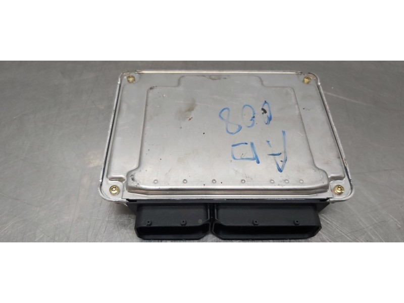 Recambio de centralita motor uce para audi a6 berlina (4b2) 1.9 tdi referencia OEM IAM 038906019HM 0281011046 