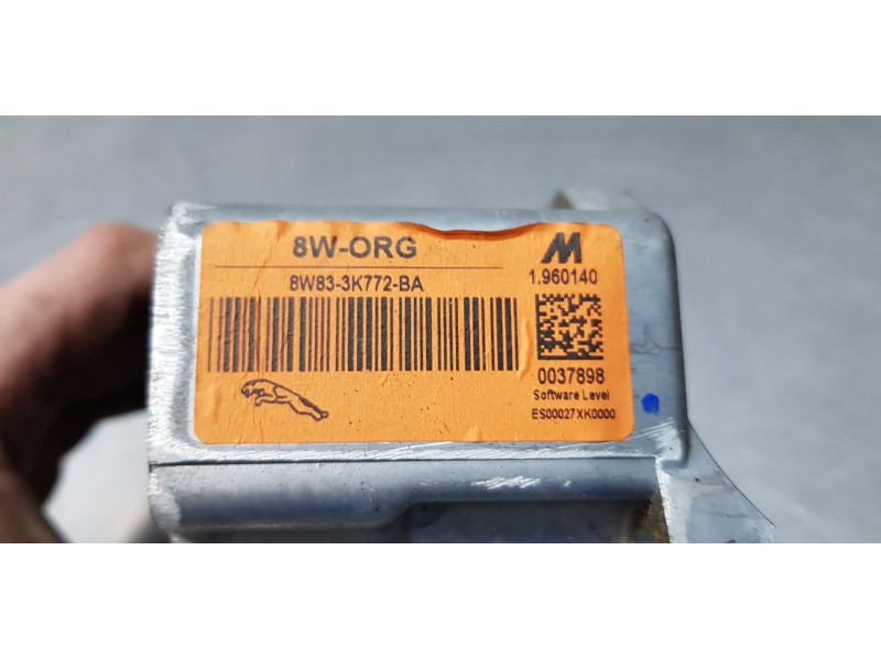 Recambio de modulo electronico para jaguar xf 3.0 v6 diesel s premium luxury referencia OEM IAM 8W833K722BA  