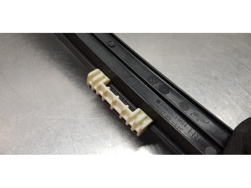 Recambio de elevalunas delantero derecho para opel grandland x excellence referencia OEM IAM 3646794   Recambio de elevalunas delantero derecho para opel grandland x excellence referencia OEM IAM 3646794