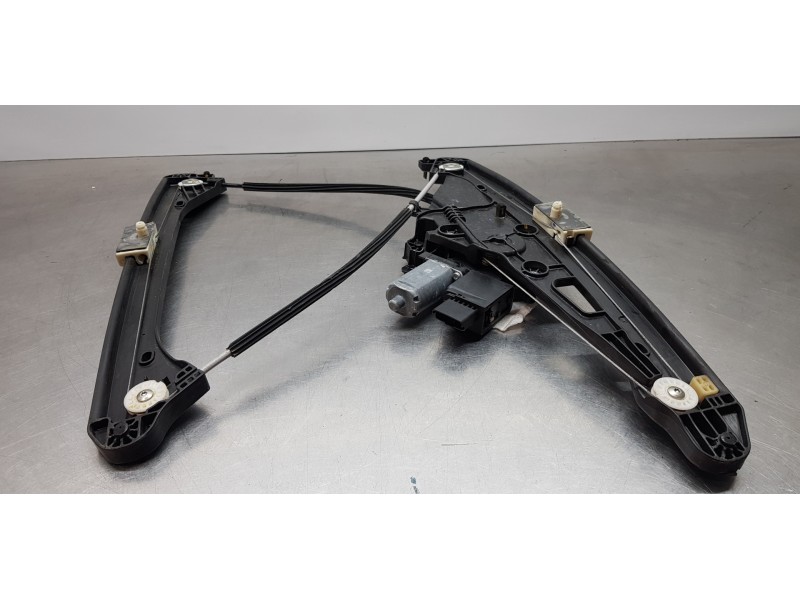 Recambio de elevalunas delantero derecho para opel grandland x excellence referencia OEM IAM 3646794   Recambio de elevalunas delantero derecho para opel grandland x excellence referencia OEM IAM 3646794