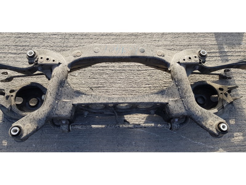 Recambio de puente trasero para toyota rav4 hybrid 4x2 advance referencia OEM IAM 5120642090  