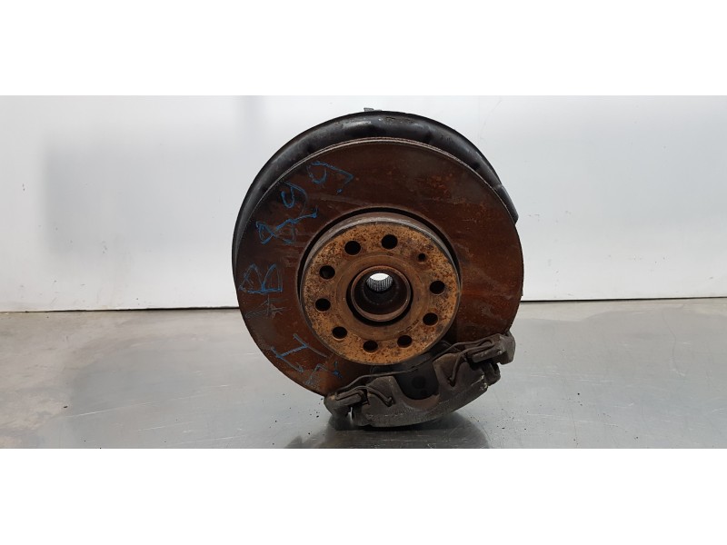 Recambio de mangueta delantera izquierda para audi a3 cabriolet (8p) attraction referencia OEM IAM 1K0407255AA   Recambio de mangueta delantera izquierda para audi a3 cabriolet (8p) attraction referencia OEM IAM 1K0407255AA