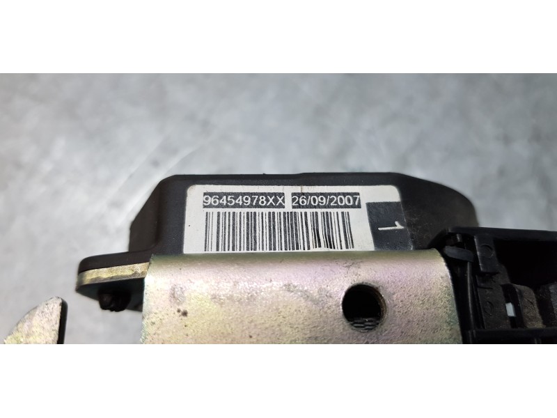 Recambio de cinturon seguridad delantero derecho para peugeot 407 st sport pack referencia OEM IAM 96454978XX  