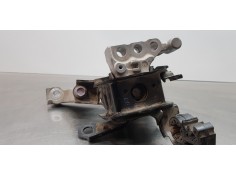 Recambio de soporte motor derecho para toyota rav4 hybrid 4x2 advance referencia OEM IAM 1230525040  