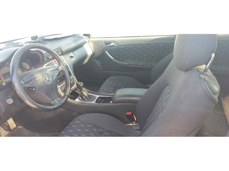 mercedes clase c (w203) sportcoupe del año 2006