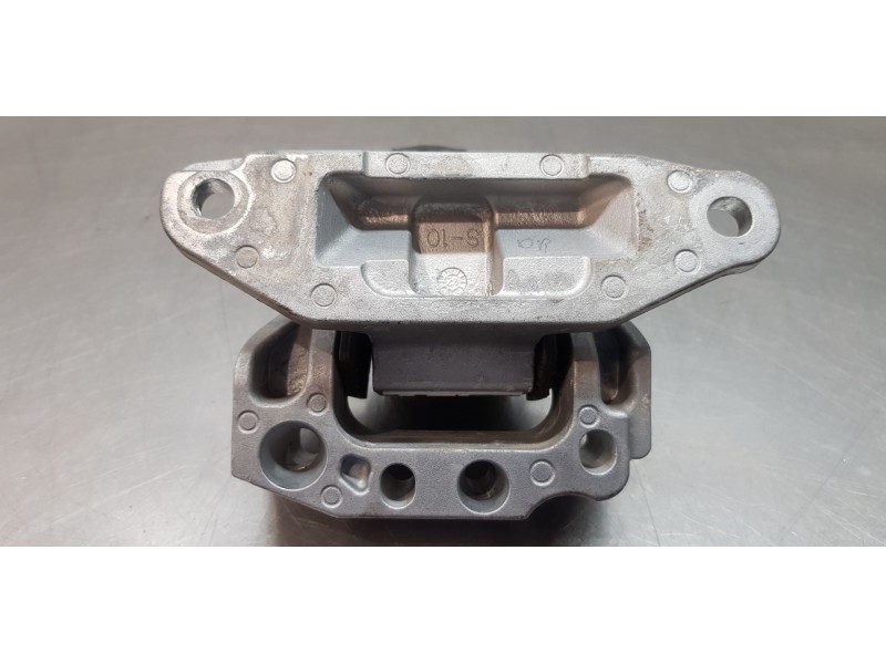 Recambio de soporte motor izquierdo para toyota rav4 hybrid 4x2 advance referencia OEM IAM 1230625020  