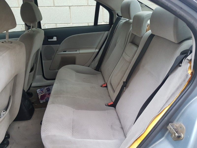 ford mondeo berlina (ge) del año 2001