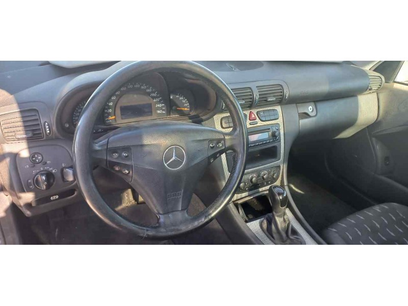 mercedes clase c (w203) sportcoupe del año 2006