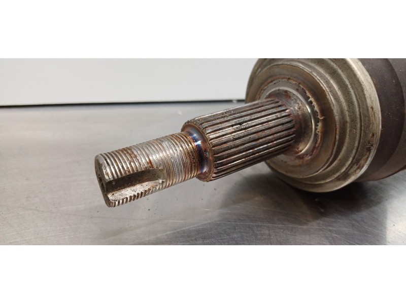 Recambio de transmision delantera derecha para toyota rav4 hybrid 4x2 advance referencia OEM IAM 4341042300  