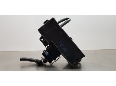 Recambio de caja reles / fusibles para toyota rav 4 plug-in hybrid advance referencia OEM IAM 8266242740 8274042150  2