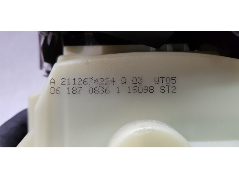 Recambio de palanca cambio para mercedes clase cls (w219) 320 cdi (219.322) referencia OEM IAM A2112675824 A2112674224 