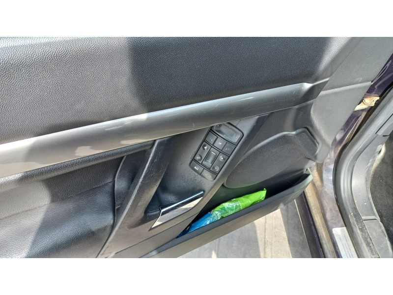 opel vectra c berlina del año 2004