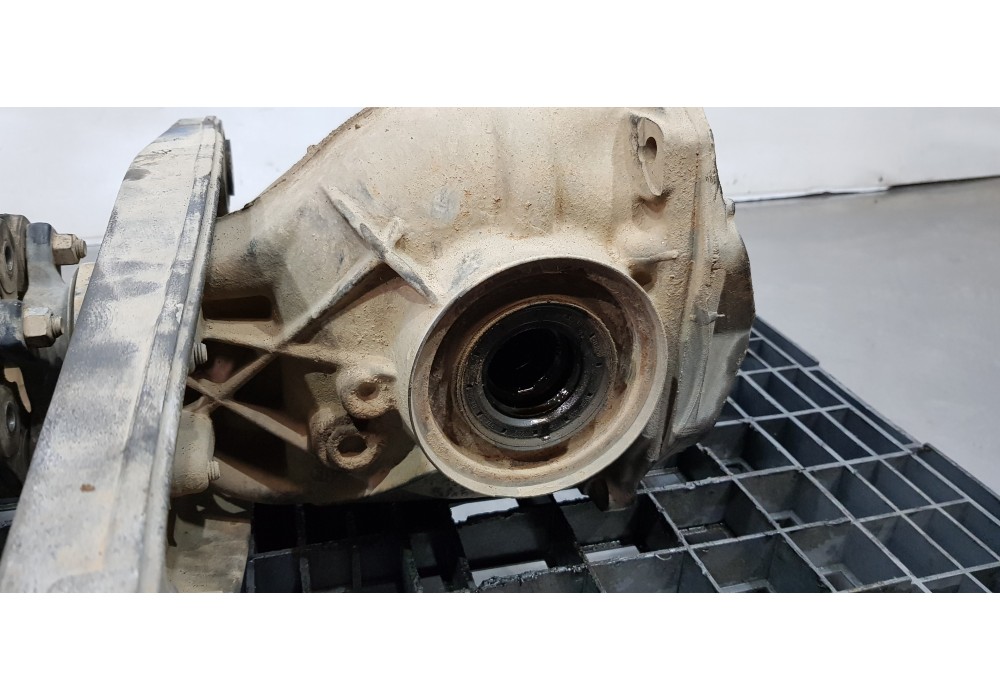 Recambio de diferencial trasero para mercedes clase cls (w219) 320 cdi (219.322) referencia OEM IAM A2193502014 A2303511808 