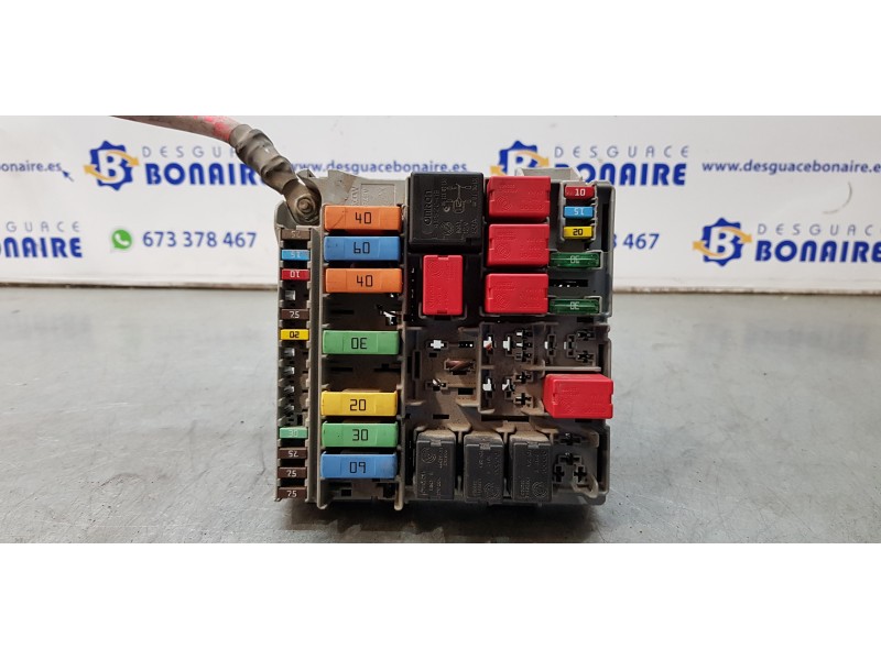 Recambio de caja reles / fusibles para peugeot bipper básico referencia OEM IAM 51781452   Recambio de caja reles / fusibles para peugeot bipper básico referencia OEM IAM 51781452