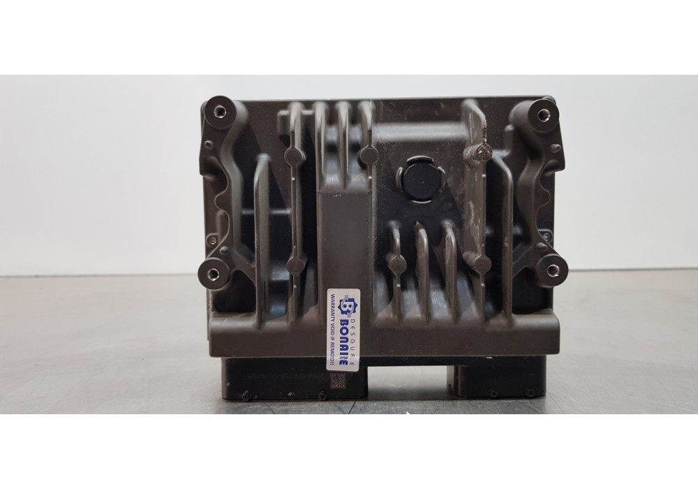 Recambio de centralita motor uce para toyota rav 4 plug-in hybrid advance referencia OEM IAM 896614AF30 2831000050 
