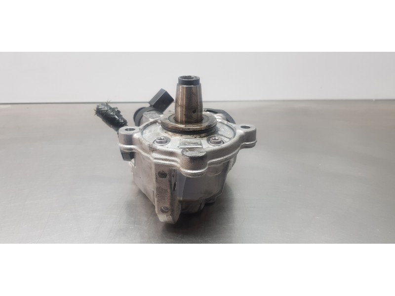 Recambio de bomba inyeccion para bmw serie x3 (g01) xdrive20d referencia OEM IAM 13518579230 0445010775 