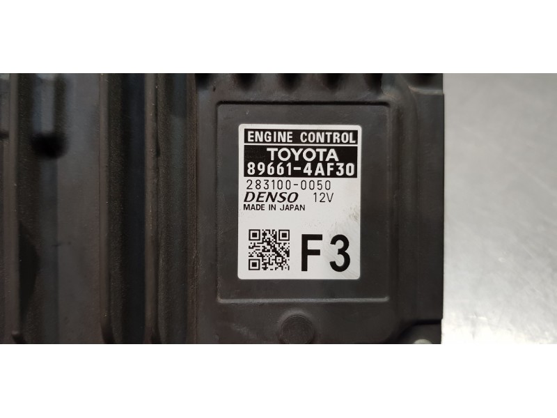 Recambio de centralita motor uce para toyota rav 4 plug-in hybrid advance referencia OEM IAM 896614AF30 2831000050 