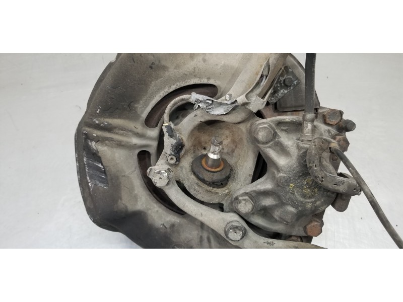 Recambio de mangueta delantera derecha para mercedes clase s (w126) berlina+coupe se 300 referencia OEM IAM A1163304120  