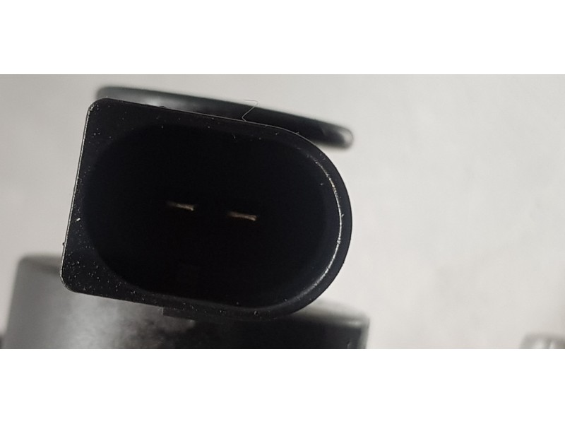 Recambio de bomba inyeccion para bmw serie x3 (g01) xdrive20d referencia OEM IAM 13518579230 0445010775 