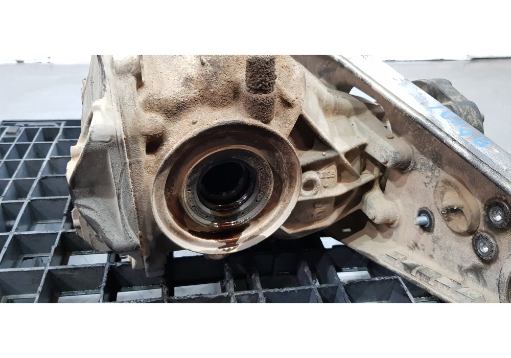 Recambio de diferencial trasero para mercedes clase cls (w219) 320 cdi (219.322) referencia OEM IAM A2193502014 A2303511808 