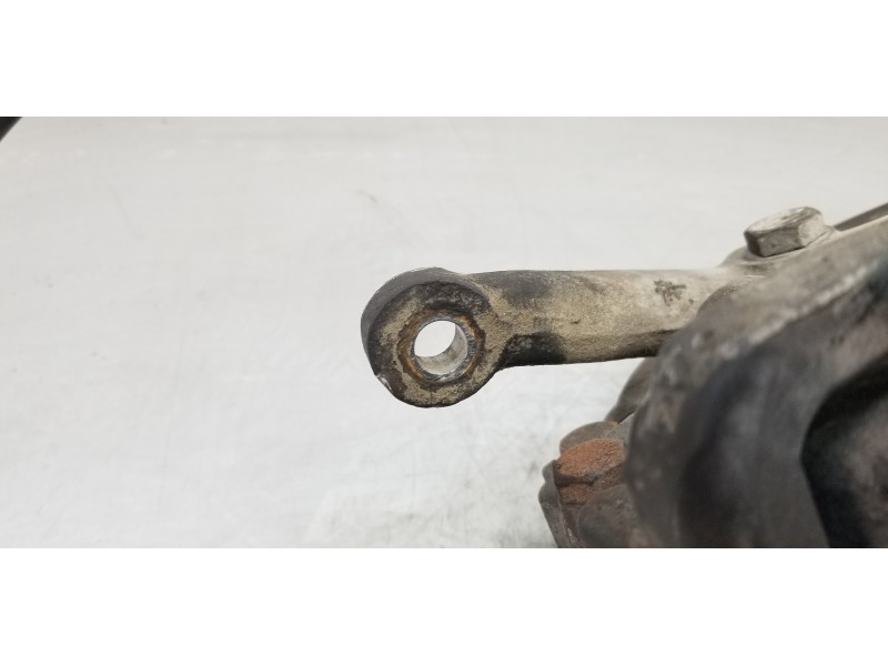 Recambio de mangueta delantera derecha para mercedes clase s (w126) berlina+coupe se 300 referencia OEM IAM A1163304120  