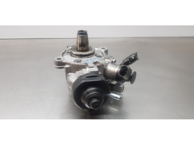Recambio de bomba inyeccion para bmw serie x3 (g01) xdrive20d referencia OEM IAM 13518579230 0445010775 
