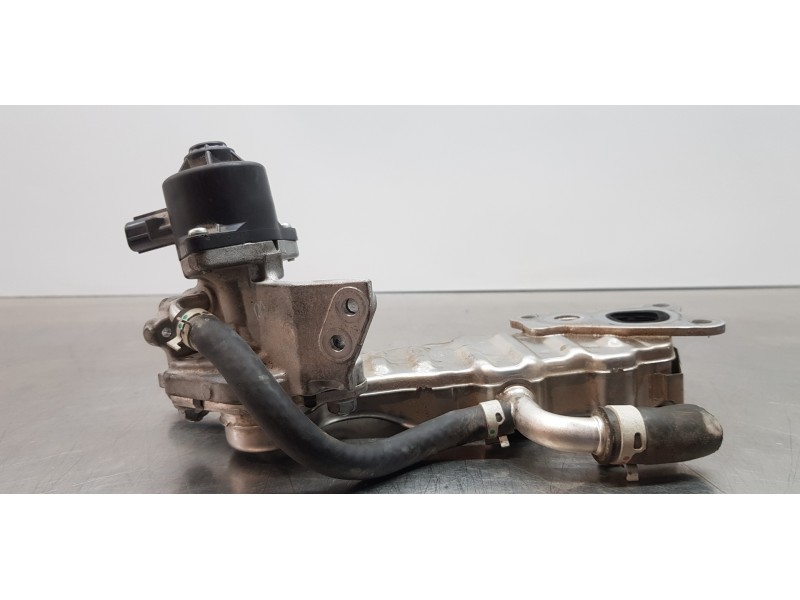 Recambio de valvula egr para toyota rav4 hybrid 4x2 advance referencia OEM IAM 2562024050 2568025060 