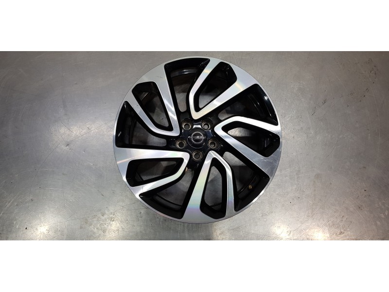 Recambio de llanta para opel grandland x excellence referencia OEM IAM 3551771  