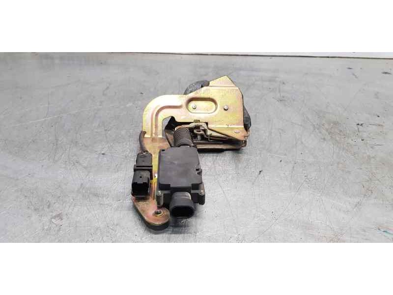 Recambio de cerradura puerta lateral derecha para citroen c8 2.2 hdi exclusive referencia OEM IAM 9138A6  