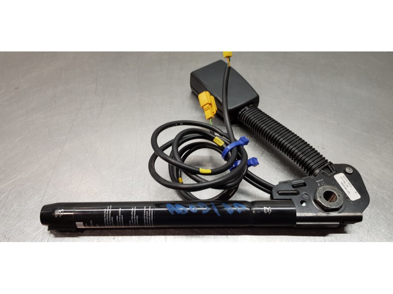 Recambio de pretensor airbag derecho para mercedes clase cls (w219) 320 cdi (219.322) referencia OEM IAM A2118602069  