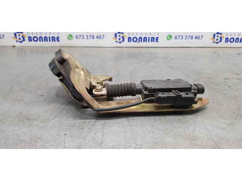 Recambio de cerradura puerta lateral derecha para citroen c8 2.2 hdi exclusive referencia OEM IAM 9138A6  