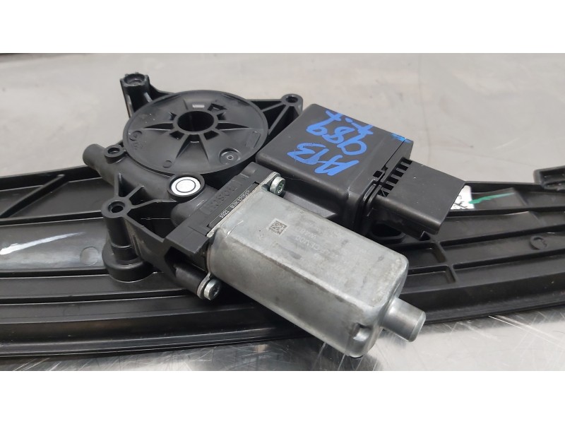 Recambio de elevalunas trasero izquierdo para peugeot 3008 active referencia OEM IAM 9810488580   Recambio de elevalunas trasero izquierdo para peugeot 3008 active referencia OEM IAM 9810488580