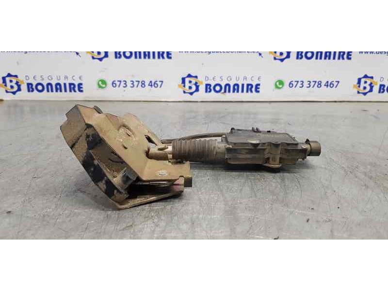 Recambio de cerradura puerta lateral izquierda para citroen c8 2.2 hdi exclusive referencia OEM IAM 158102  