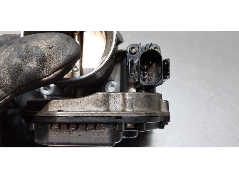 Recambio de caja mariposa para volkswagen passat berlina (3b2) comfortline referencia OEM IAM 058133063M   Recambio de caja mariposa para volkswagen passat berlina (3b2) comfortline referencia OEM IAM 058133063M