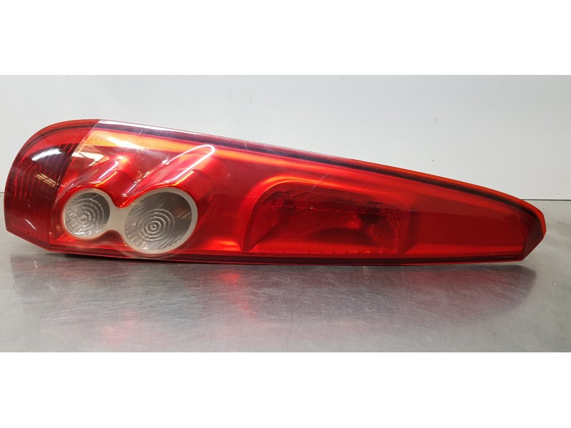 Recambio de piloto trasero izquierdo para ford fiesta (cbk) ambiente referencia OEM IAM 6S6113A603AG   Recambio de piloto trasero izquierdo para ford fiesta (cbk) ambiente referencia OEM IAM 6S6113A603AG