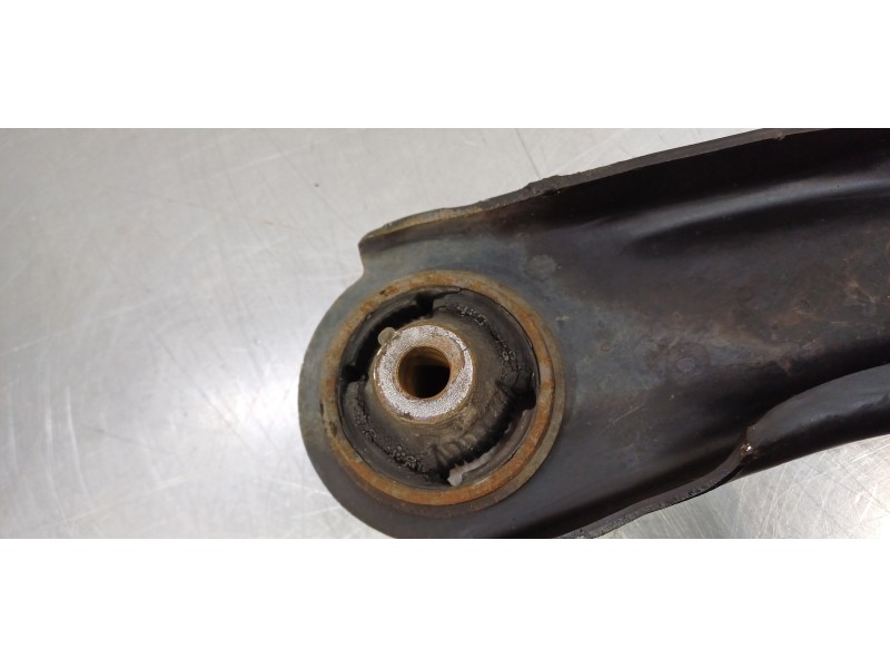 Recambio de brazo suspension inferior delantero izquierdo para renault koleos bose edition referencia OEM IAM 54501JY00A  