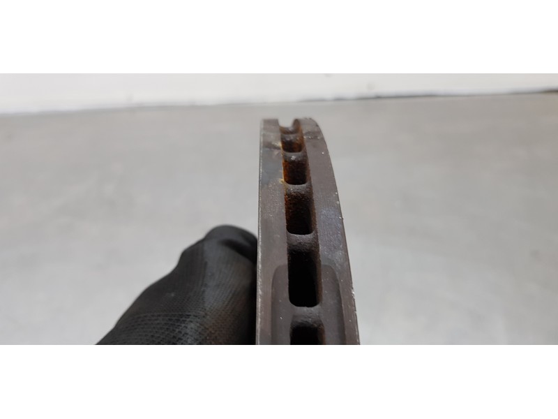 Recambio de disco freno trasero para audi a8 (4e2) 3.7 quattro referencia OEM IAM 4E0615601K  