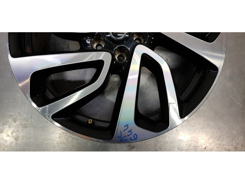 Recambio de llanta para opel grandland x excellence referencia OEM IAM 3551771  