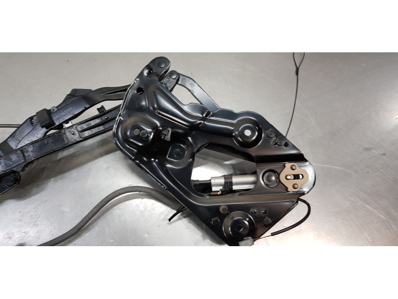 Recambio de moldura para ford focus cabrio (ca5) titanium (02.2008) referencia OEM IAM 1690334 8N41L539A93AA 