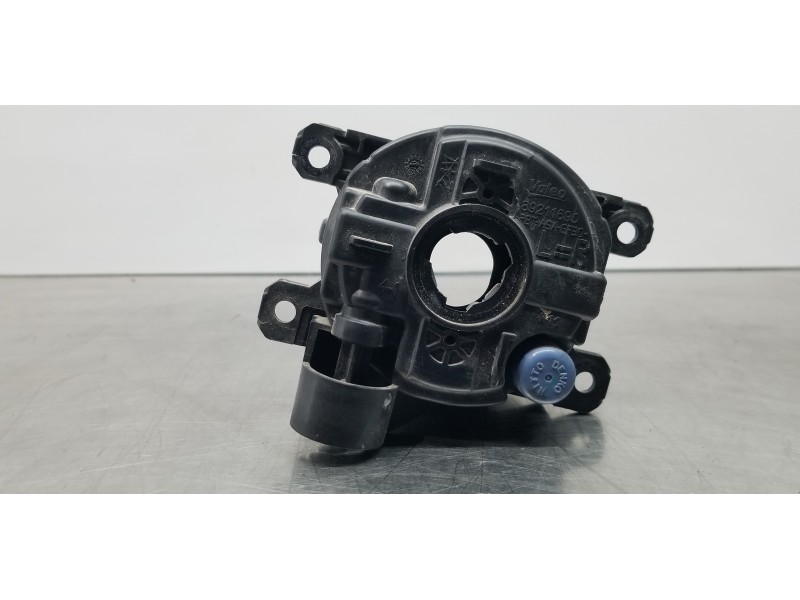 Recambio de faro antiniebla izquierdo para jeep compass ii longitude 4x4 referencia OEM IAM 68353533AA  