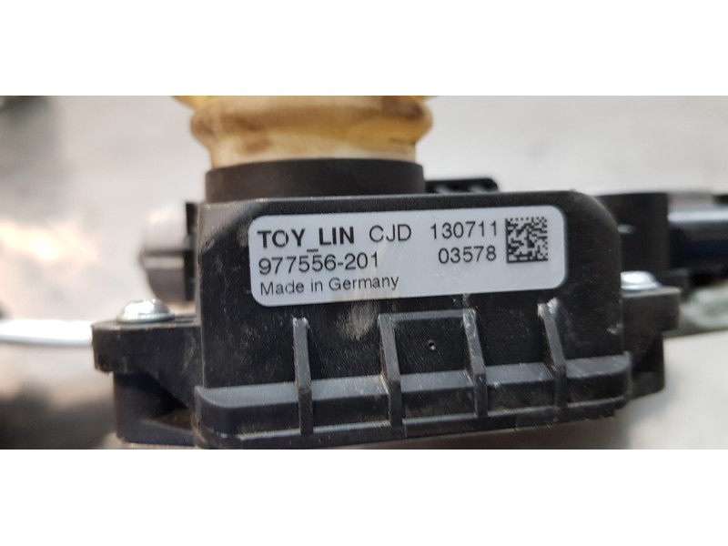 Recambio de elevalunas trasero izquierdo para toyota verso active referencia OEM IAM 698400F040   Recambio de elevalunas trasero izquierdo para toyota verso active referencia OEM IAM 698400F040