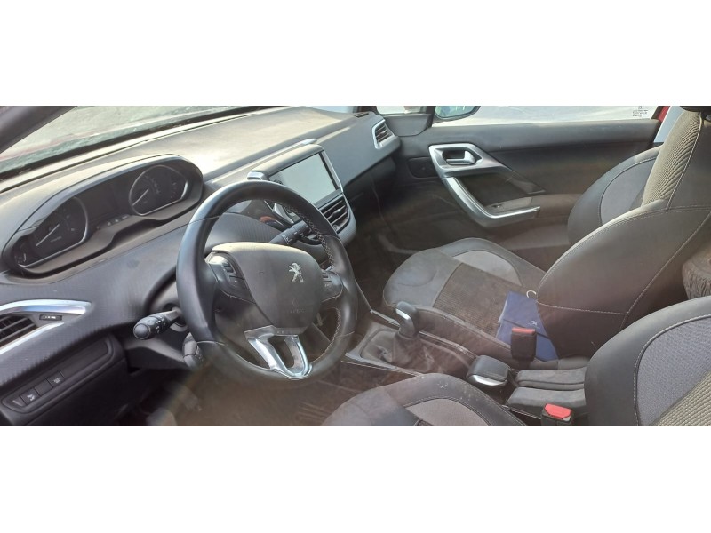 peugeot 2008 (p1) del año 2019