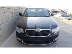 skoda superb combi (3t5) del año 2011