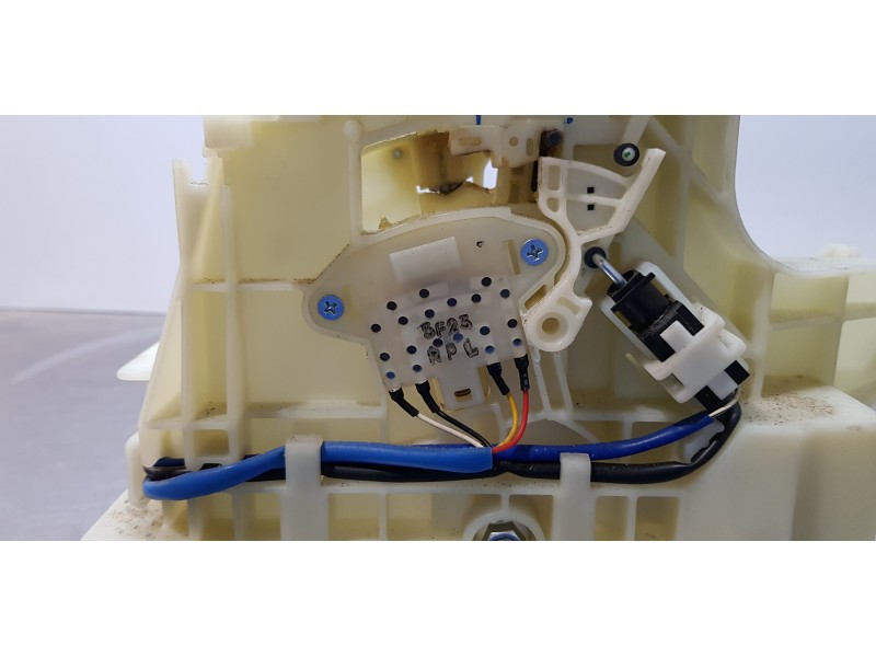 Recambio de palanca cambio para kia carens ( ) emotion referencia OEM IAM 46700A4200  