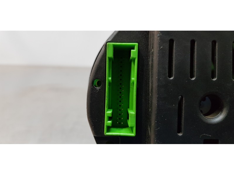 Recambio de cuadro instrumentos para volkswagen polo (9n3) match referencia OEM IAM 6Q0920804   Recambio de cuadro instrumentos para volkswagen polo (9n3) match referencia OEM IAM 6Q0920804