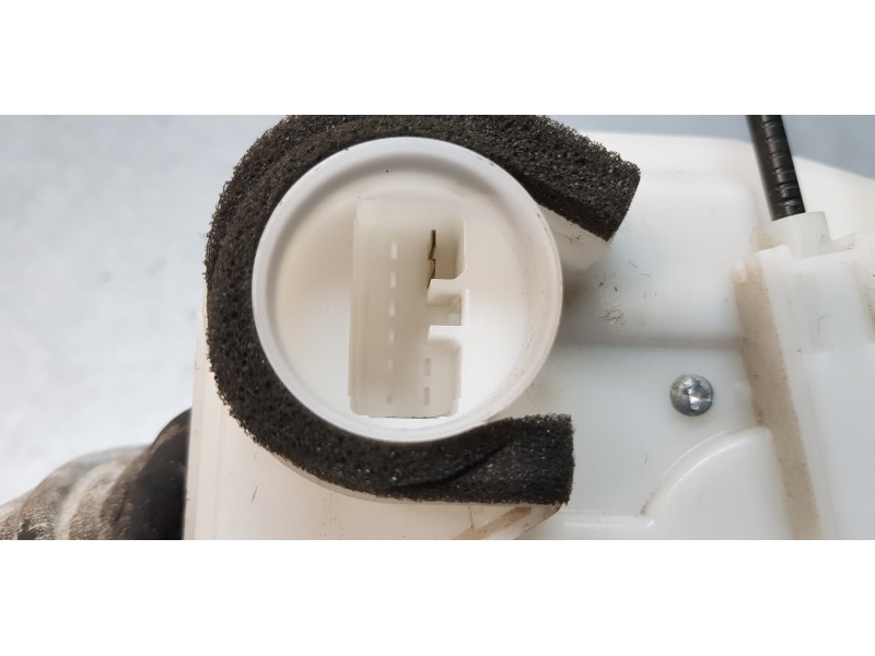 Recambio de cerradura puerta trasera izquierda para mitsubishi asx (ga0w) motion 2wd referencia OEM IAM 5745A395  