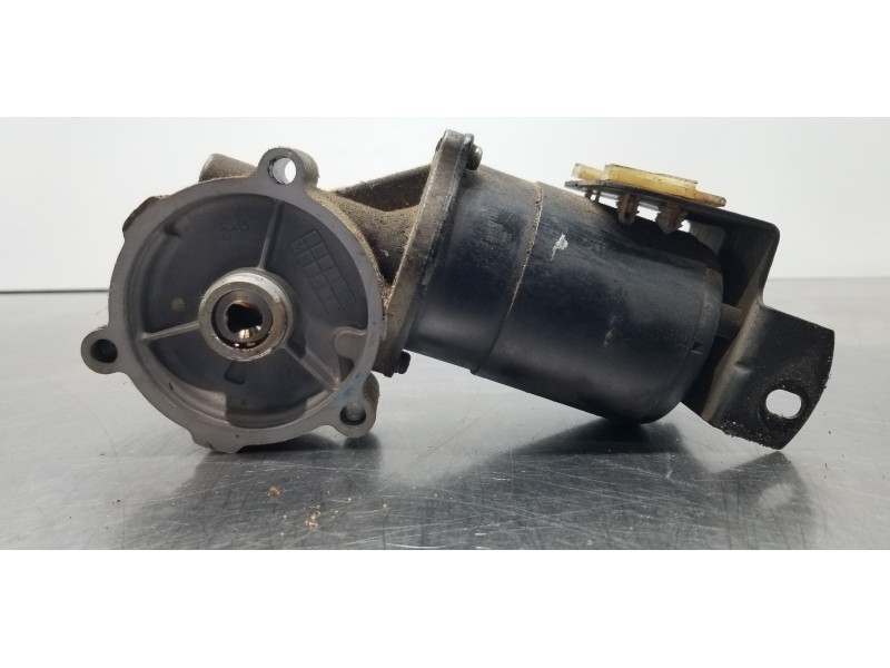 Recambio de motor electrico actuador caja transfer para ssangyong rexton rx 320 referencia OEM IAM 4423648002  
